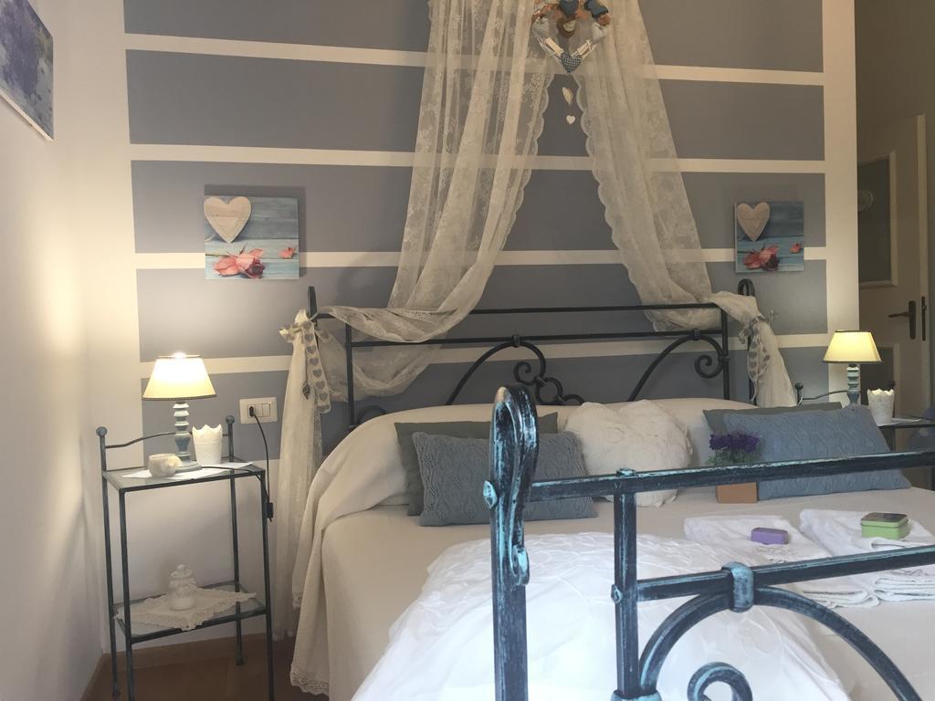 B&B La Casa Di Pamela Casciago Buitenkant foto